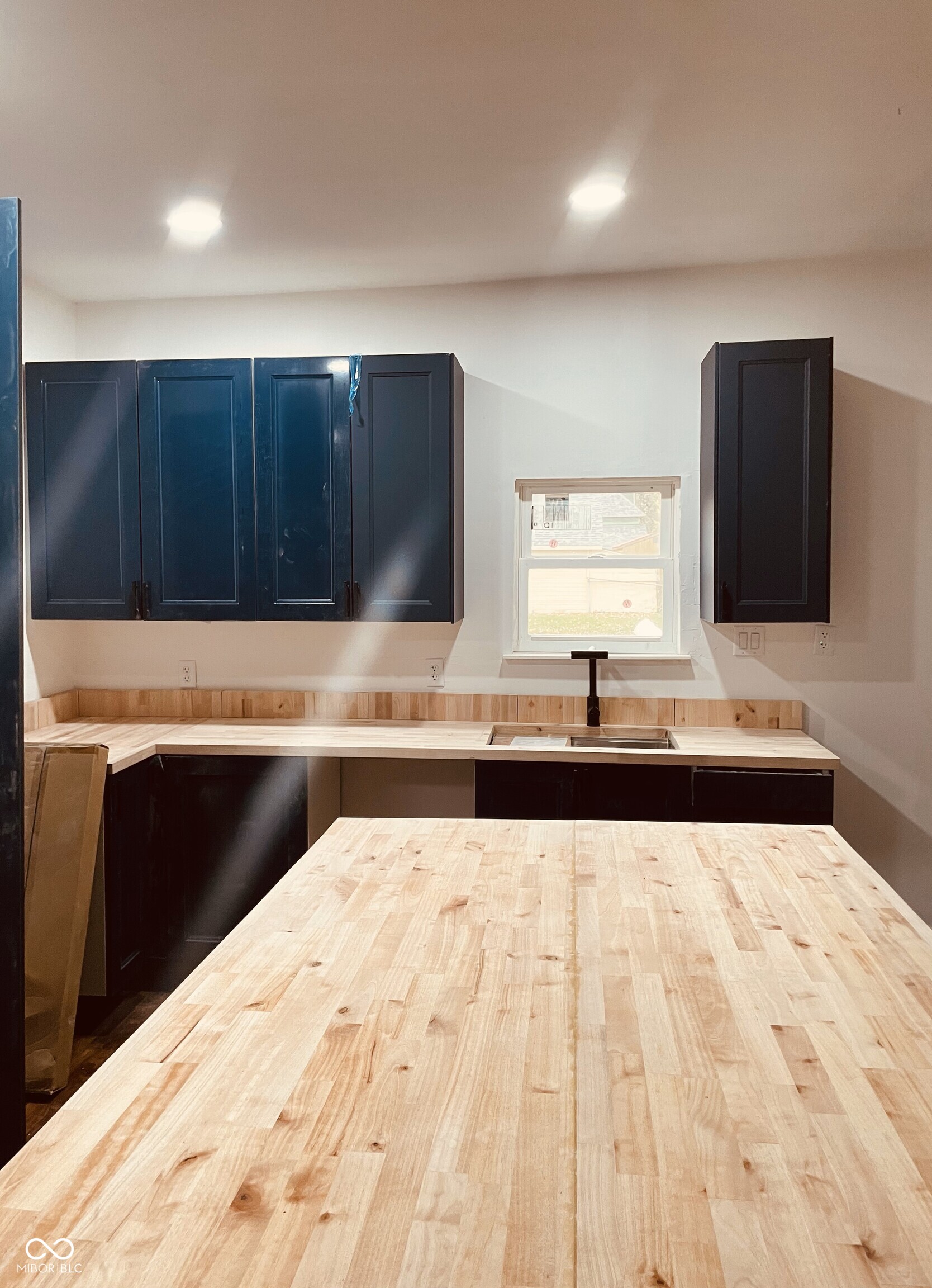 905 West 3rd Street Anderson, IN 46016 - Photo 7 of 18