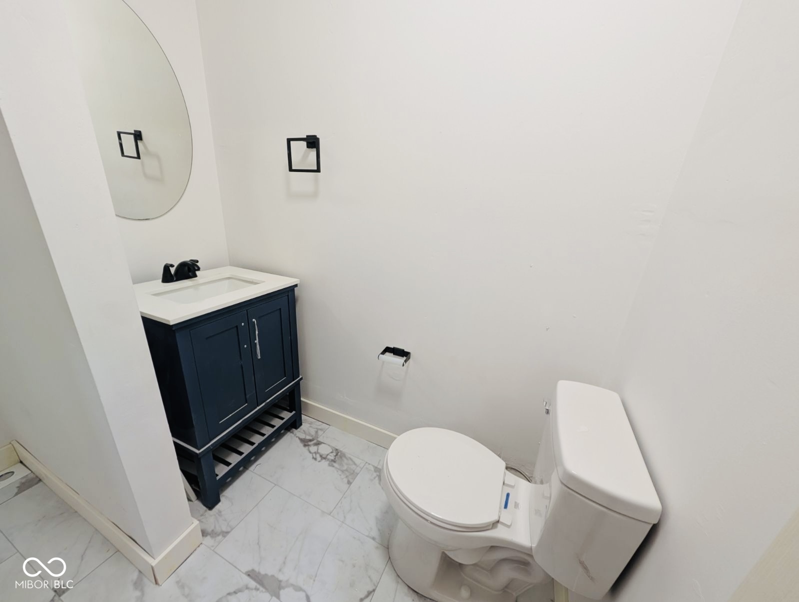 905 West 3rd Street Anderson, IN 46016 - Photo 9 of 18