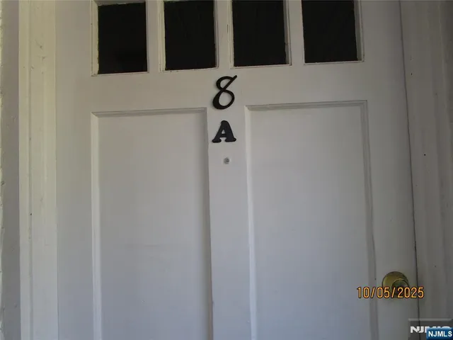 a close view of light fixtures