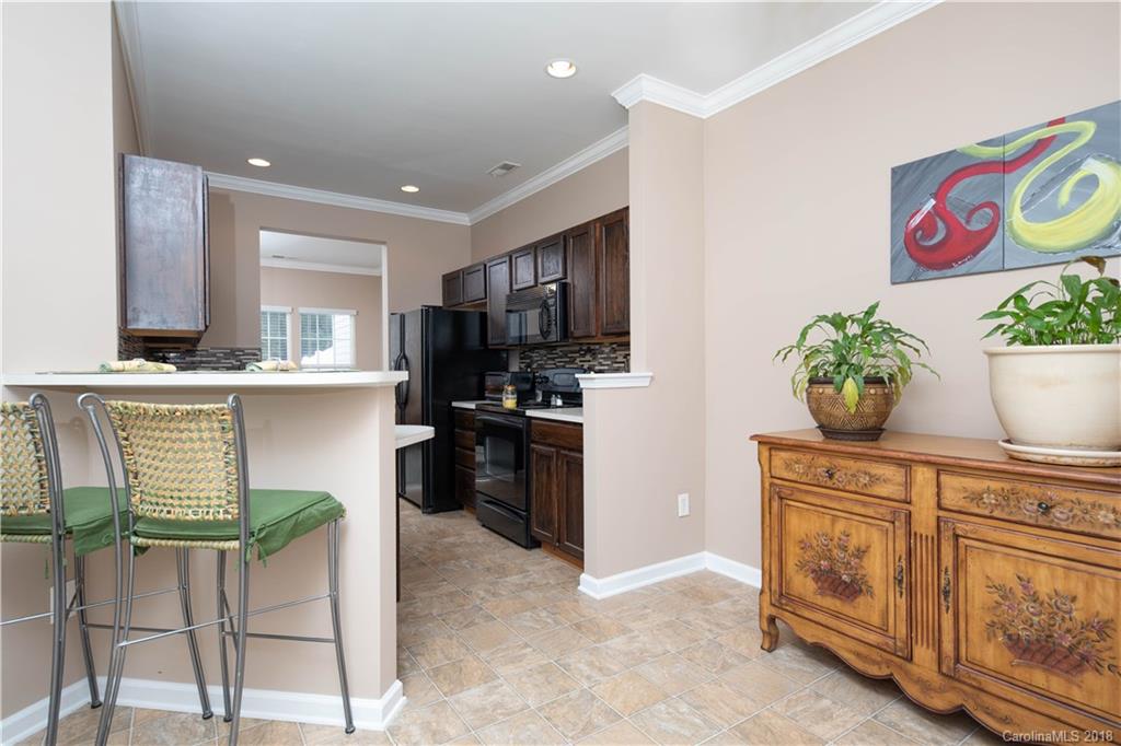 824 Dillard Road, Unit 114 Rock Hill, SC 29730 - Photo 4 of 23 Gallery Image 4