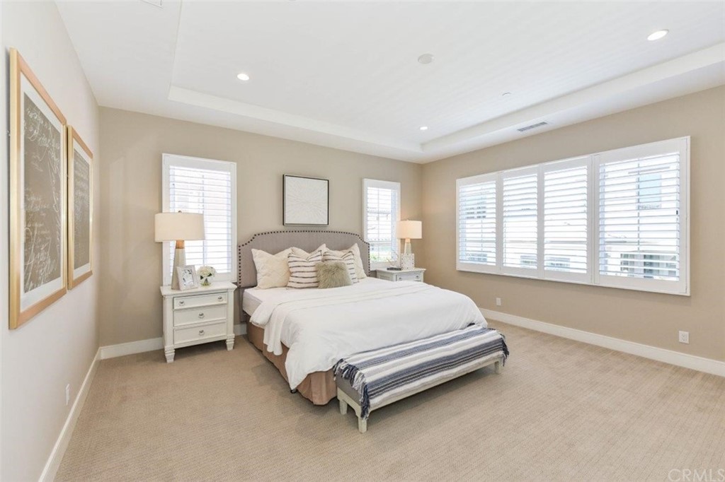 145 Dolci Irvine, CA 92602 - Photo 21 of 40