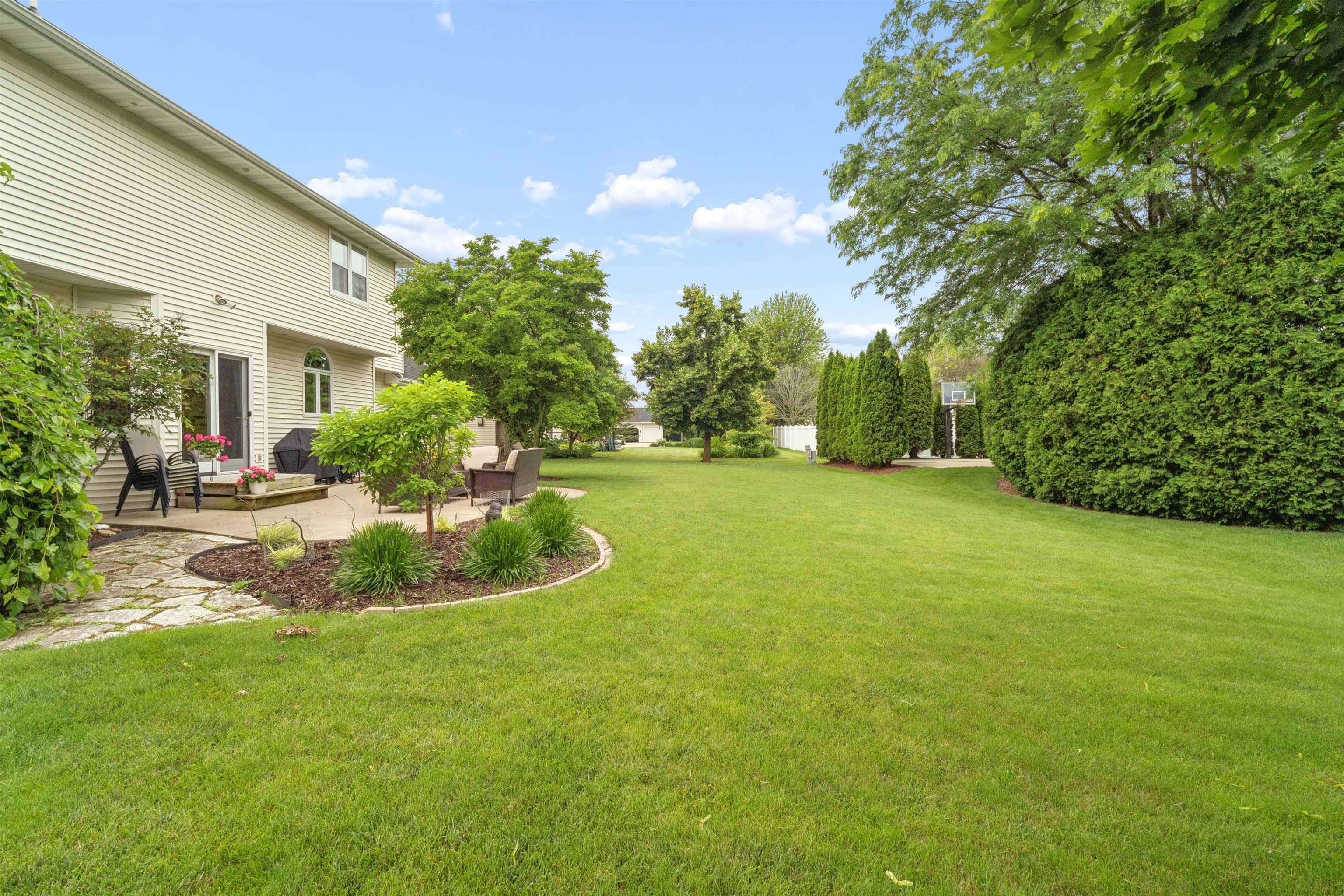208 East Apple Creek Road Appleton, WI 54913 - Photo 41 of 44