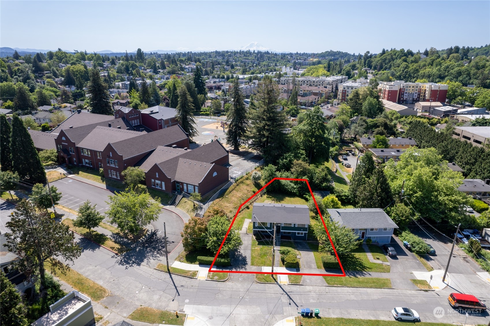 3127 South Walden Street Seattle, WA 98144 - Photo 38 of 39 an aerial view of multiple house