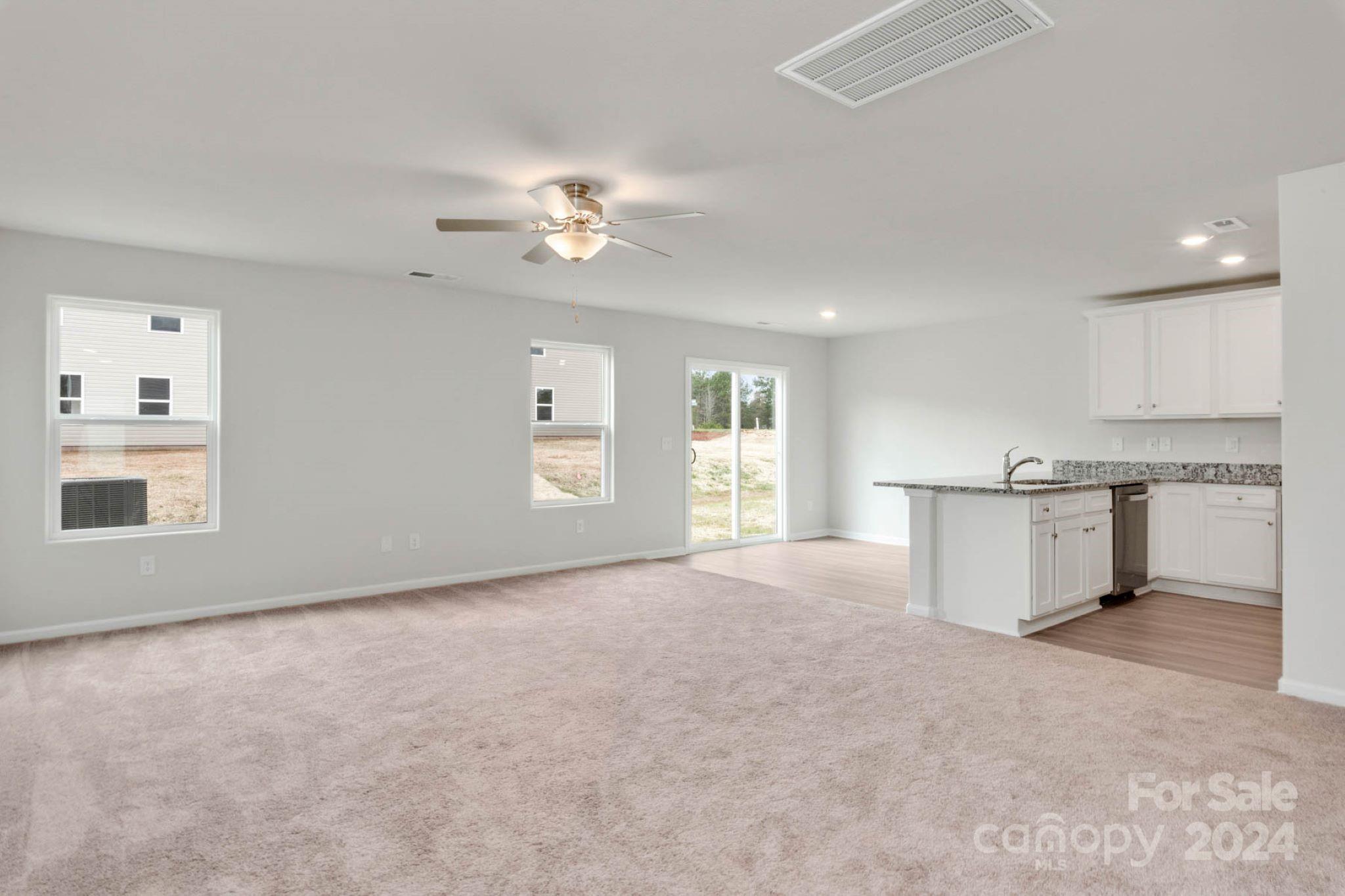 3301 Strong Gastonia, NC 28052 - Photo 2 of 15