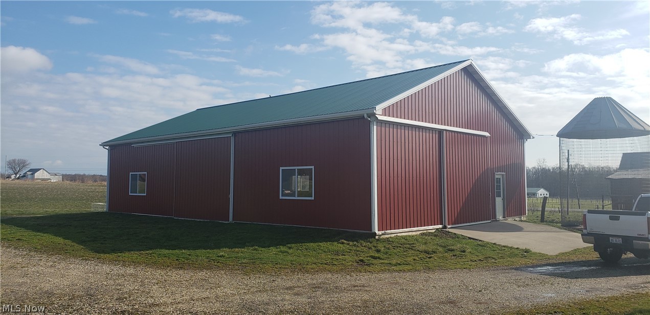 17480 Tavern Road Middlefield, OH 44062 - Photo 7 of 8 Gallery Image 7
