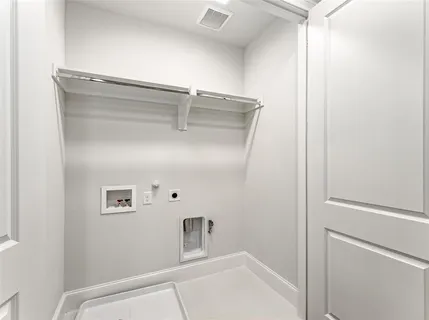 a view of walk in closet