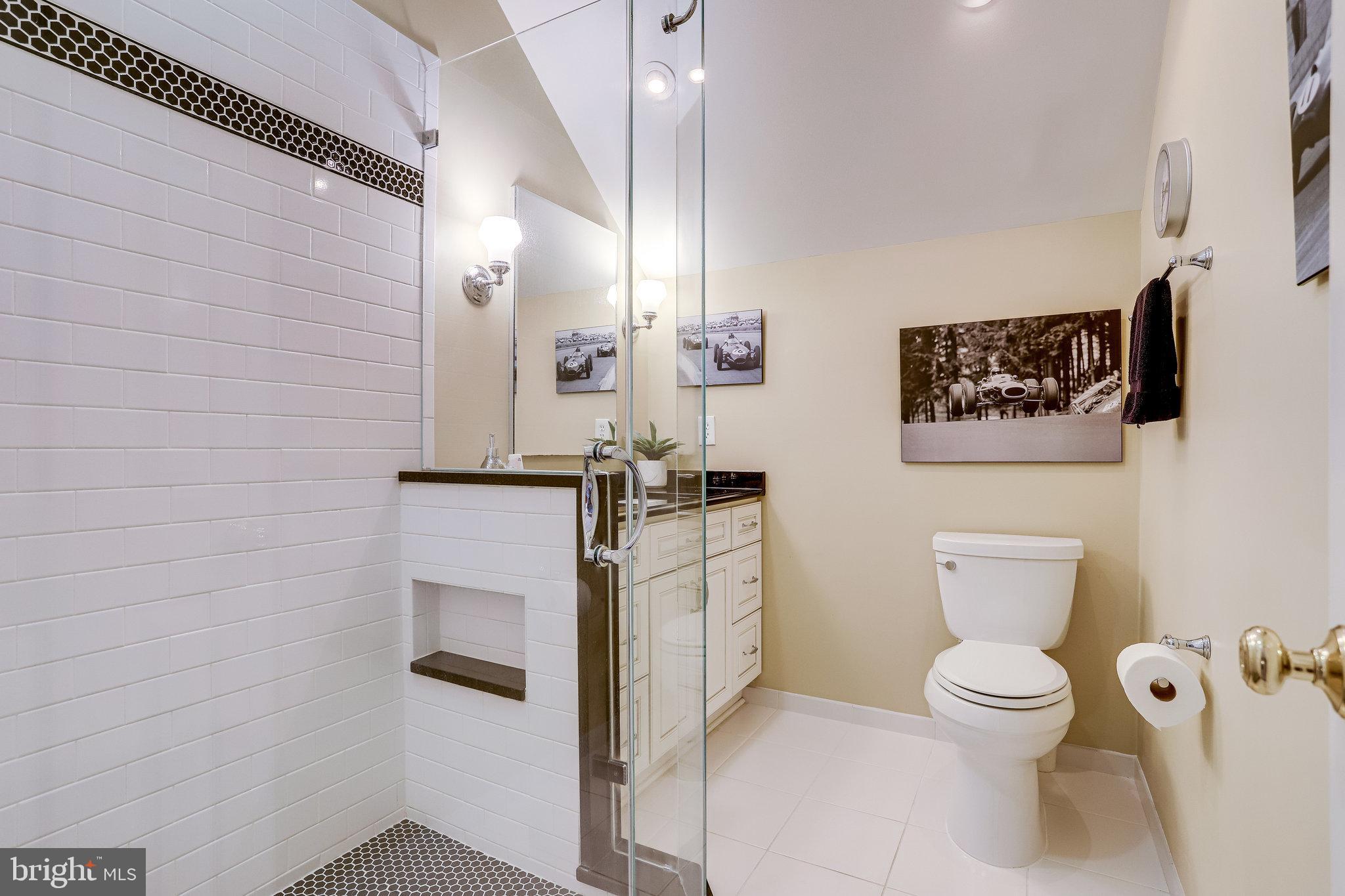11406 Wild Bramble Way Reston, VA 20194 - Photo 56 of 87 Oversized Frameless Shower! Gorgeous!