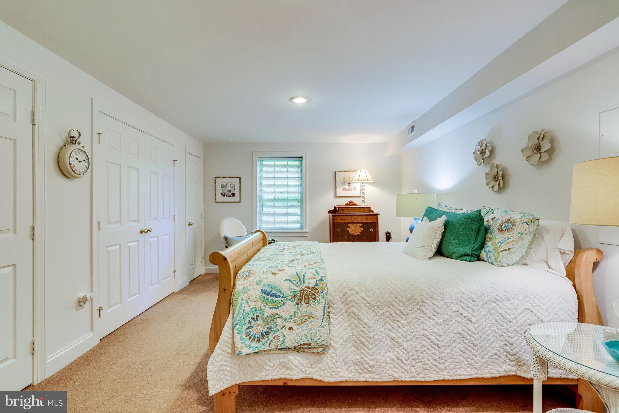 11406 Wild Bramble Way Reston, VA 20194 - Photo 70 of 87 Bedroom #5 - Fabulous Guest Bedroom! Private!