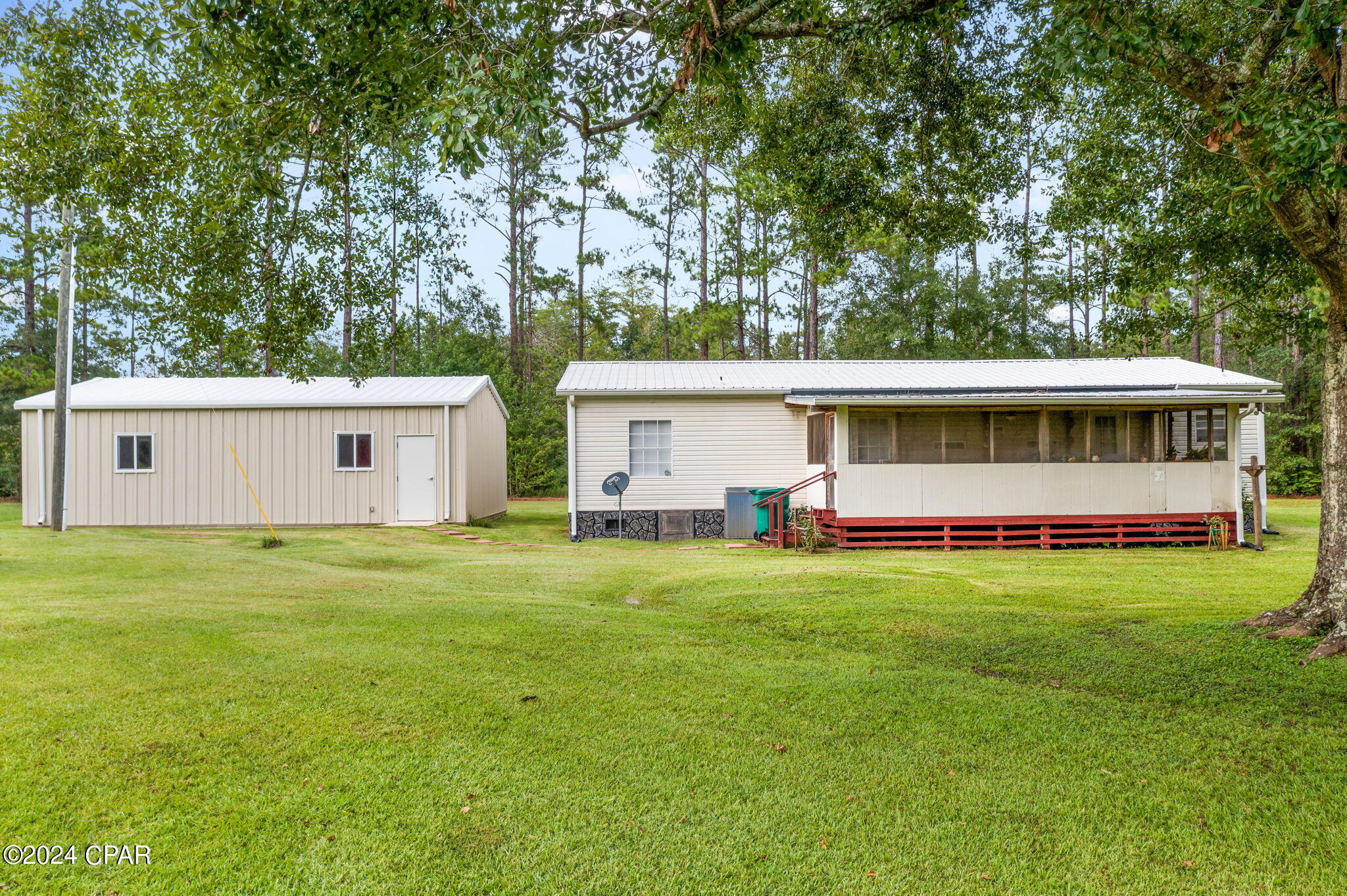 135 Benchoff Road Graceville, FL 32440 - Photo 27 of 33