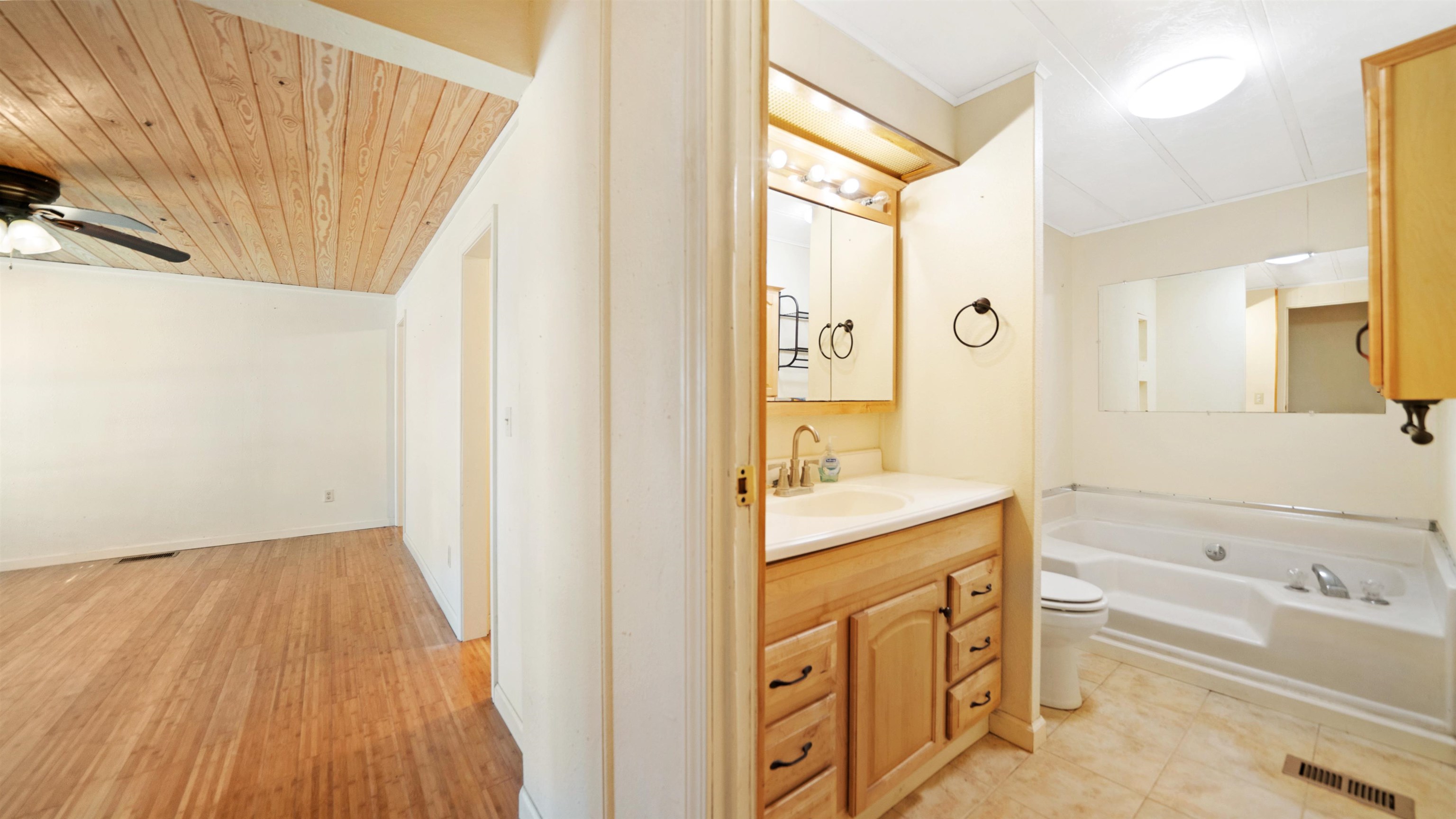 12213 Winstead Road Jacksonville, FL 32220 - Photo 10 of 34