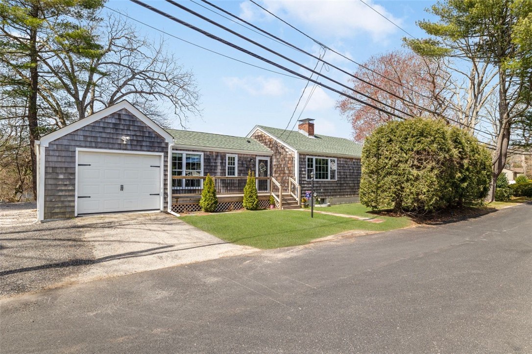 18 Maple Root Road Coventry, RI 02816 - Photo 2 of 44
