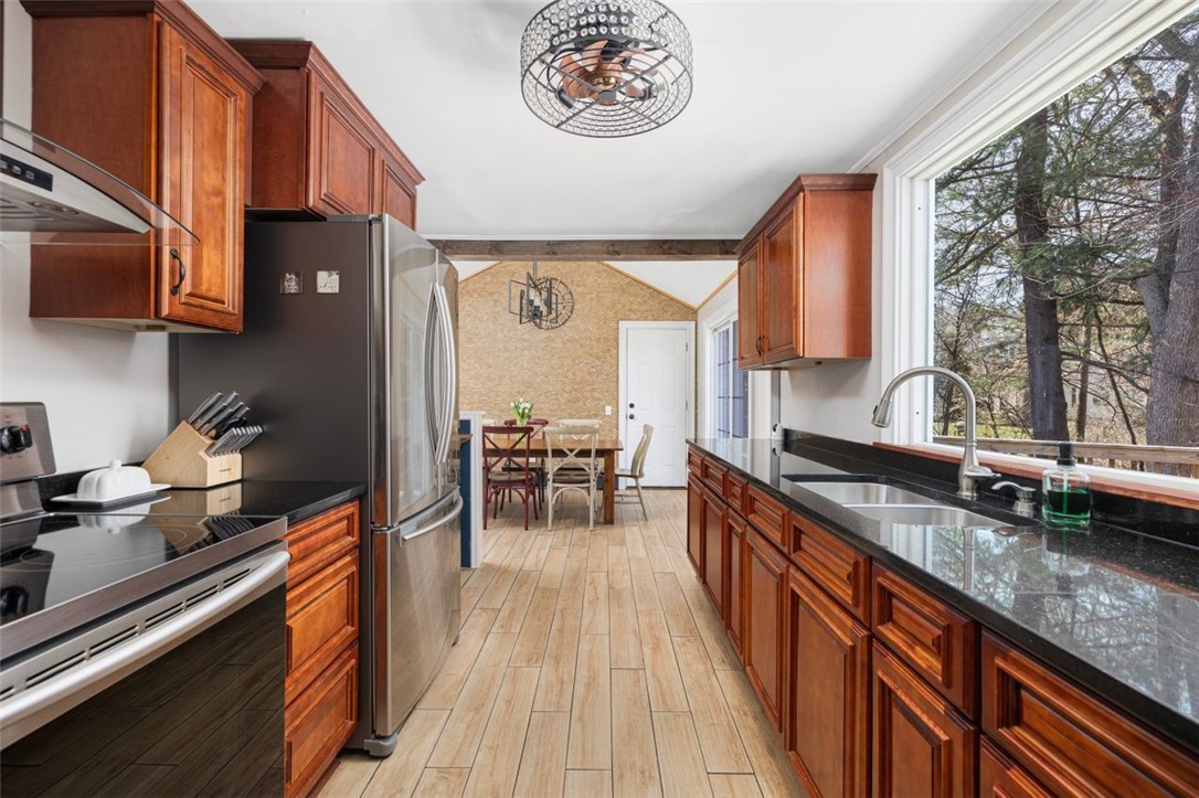 18 Maple Root Road Coventry, RI 02816 - Photo 6 of 44