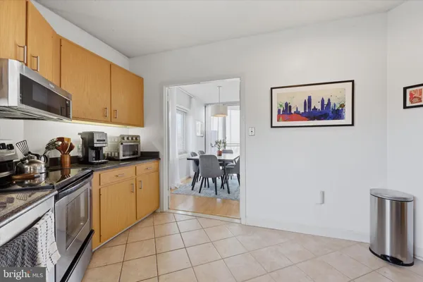 $450,000 | 2301 Cherry Street, Unit 4A, Philadelphia, PA 19103