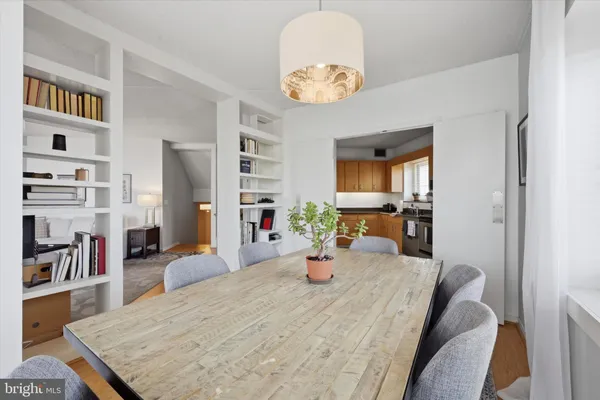 $450,000 | 2301 Cherry Street, Unit 4A, Philadelphia, PA 19103
