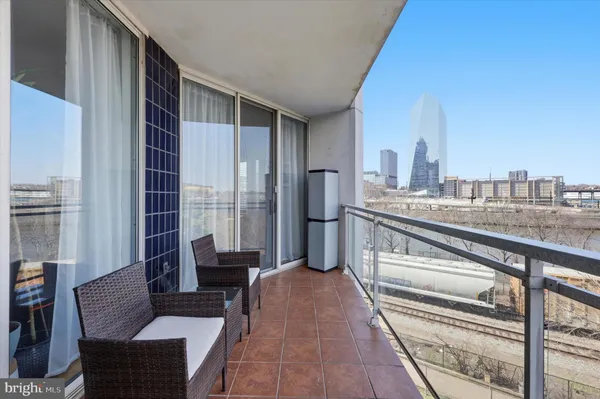 $450,000 | 2301 Cherry Street, Unit 4A, Philadelphia, PA 19103