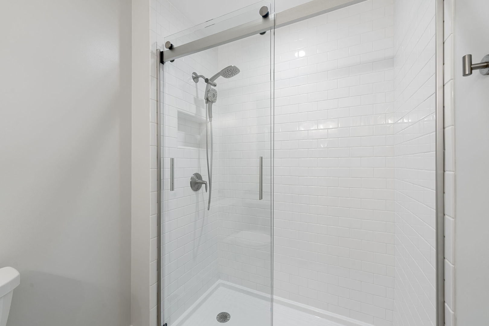 1264 Rhodes Lane Naperville, IL 60540 - Photo 26 of 35 a bathroom with a shower