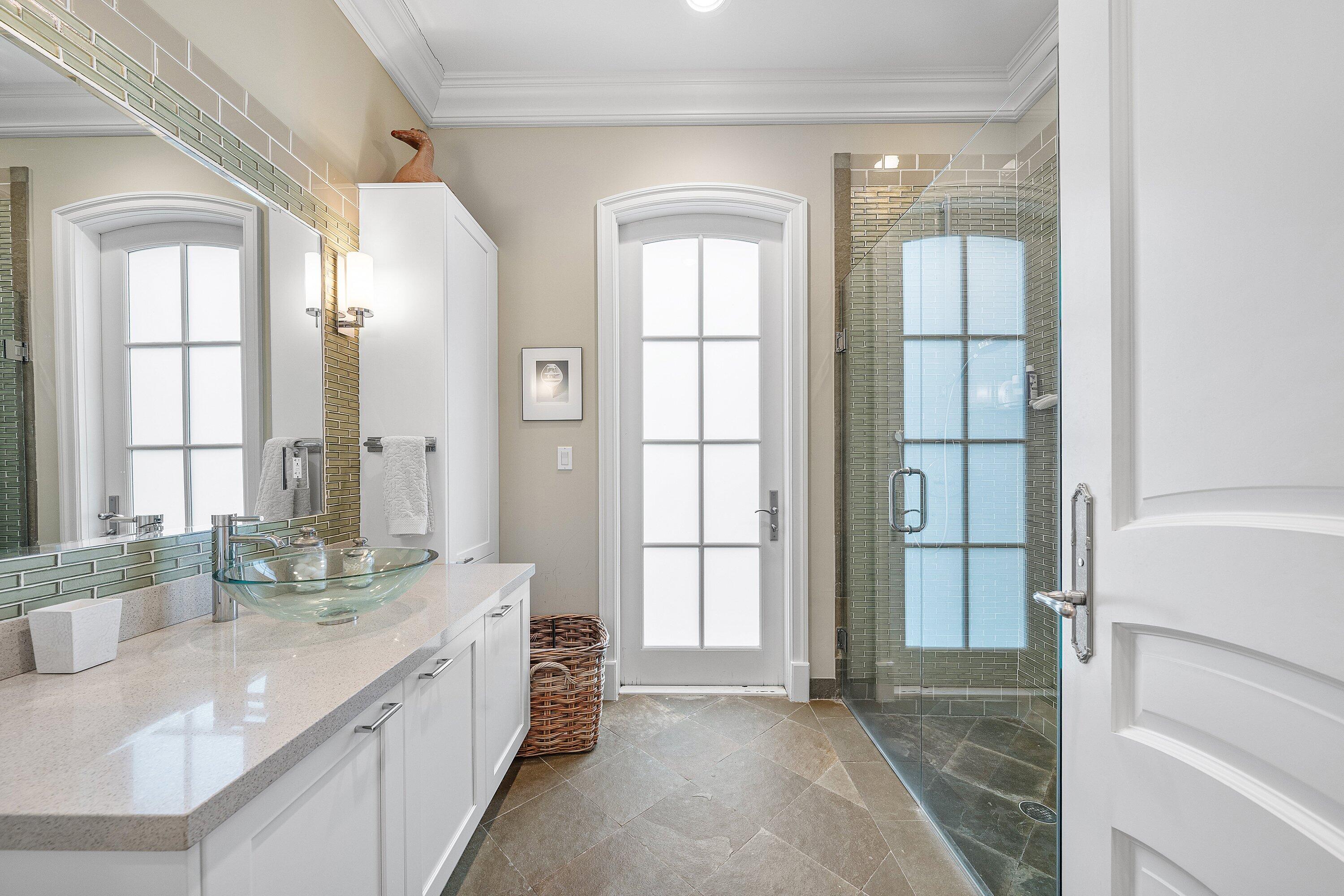 242 Wells Road Palm Beach, FL 33480 - Photo 18 of 52 030-242WellsRoad-PalmBeach-FL-33480-SMAL