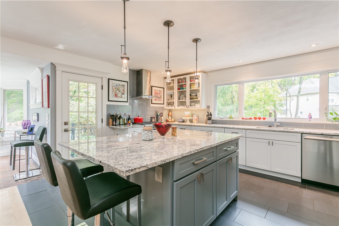 15 Dell Road Perinton, NY 14450 - Photo 15 of 38