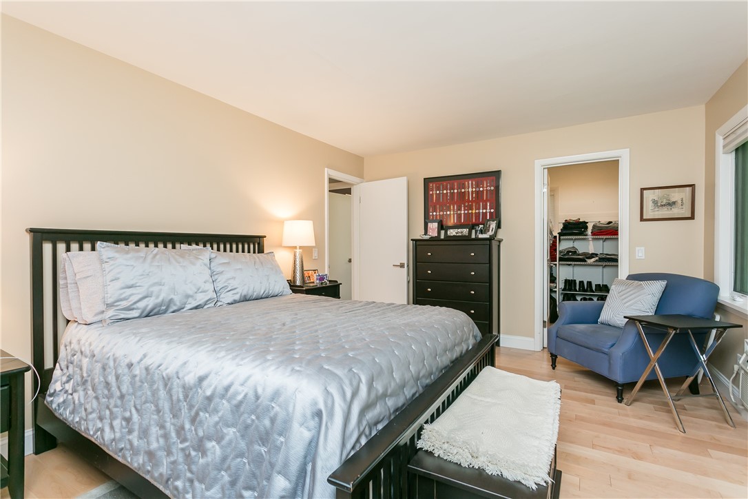 15 Dell Road Perinton, NY 14450 - Photo 23 of 38