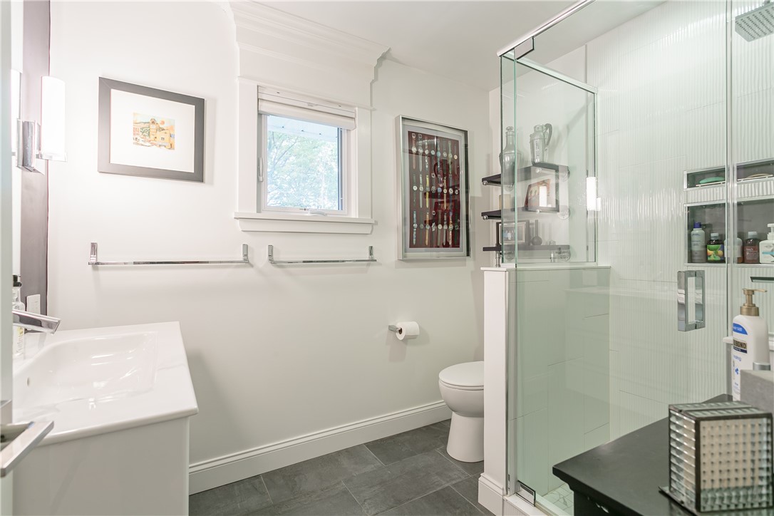 15 Dell Road Perinton, NY 14450 - Photo 25 of 38