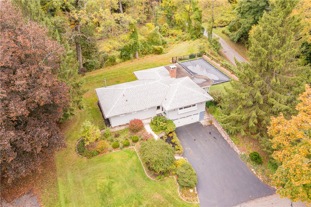 15 Dell Road Perinton, NY 14450 - Photo 34 of 38