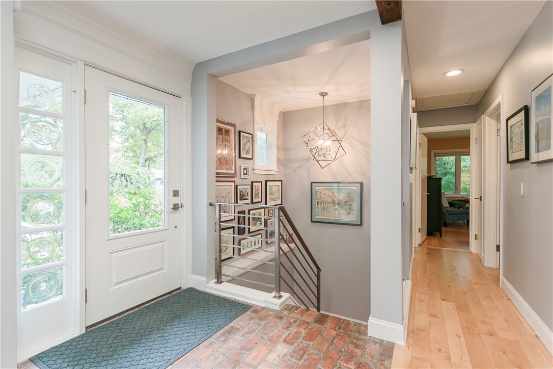 15 Dell Road Perinton, NY 14450 - Photo 10 of 38