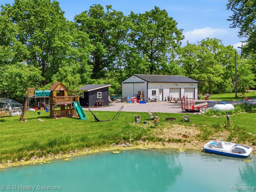 60455 Bates Road New Haven, MI 48048 - Photo 6 of 58