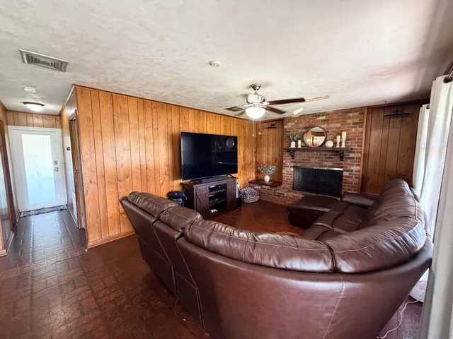 $460,000 | 955 Northwest 4th Street, Belle Glade, FL 33430