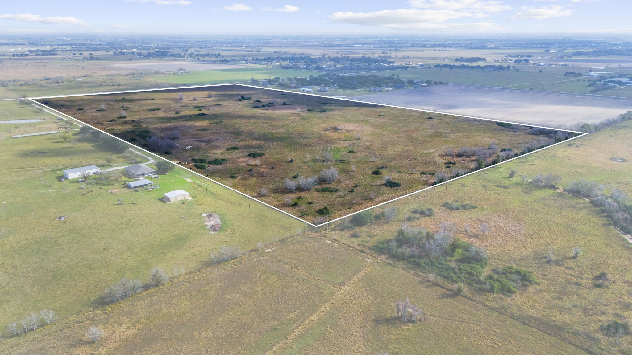 a view of an outdoor space