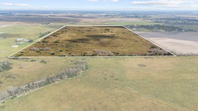 a view of an ocean beach