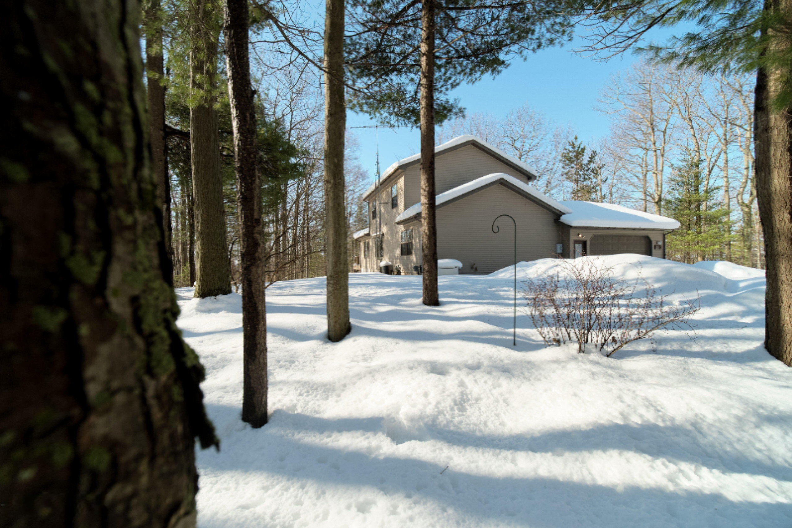9800 Emerald Ridge Trail Onekama, MI 49675 - Photo 50 of 66 Exterior views