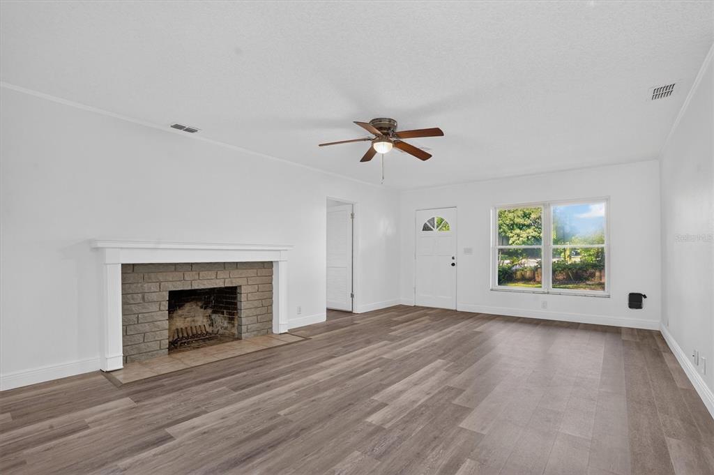 1202 Oranole Road Maitland, FL 32751 - Photo 4 of 45 Gallery Image 4