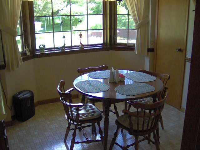 119 Mt Zion Road Eureka, IL 61530 - Photo 4 of 13 Gallery Image 4