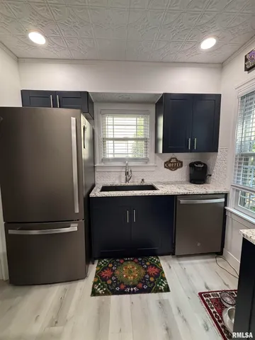 $189,900 | 1004 Bryn Mawr Boulevard, Springfield, IL 62703