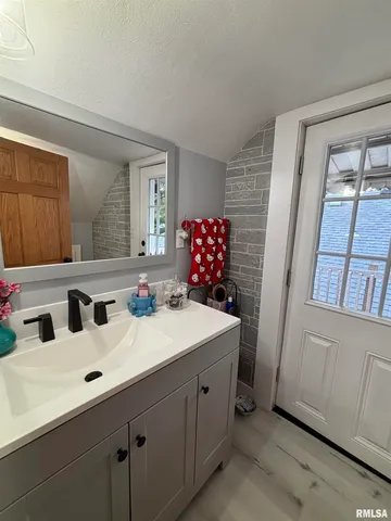 $189,900 | 1004 Bryn Mawr Boulevard, Springfield, IL 62703