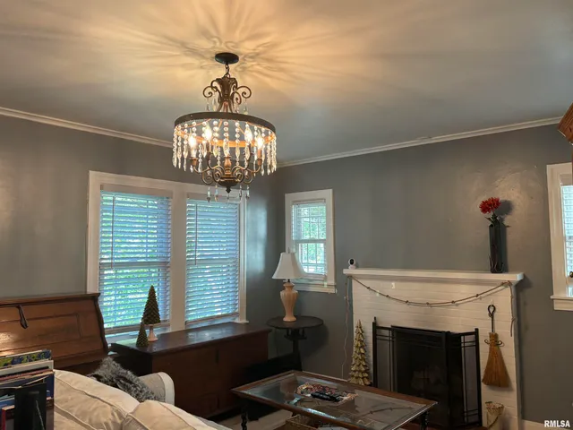 $189,900 | 1004 Bryn Mawr Boulevard, Springfield, IL 62703