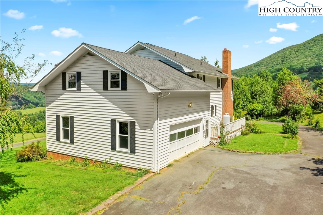 840 Ed Williams Road Vilas, NC 28692 - Photo 20 of 50