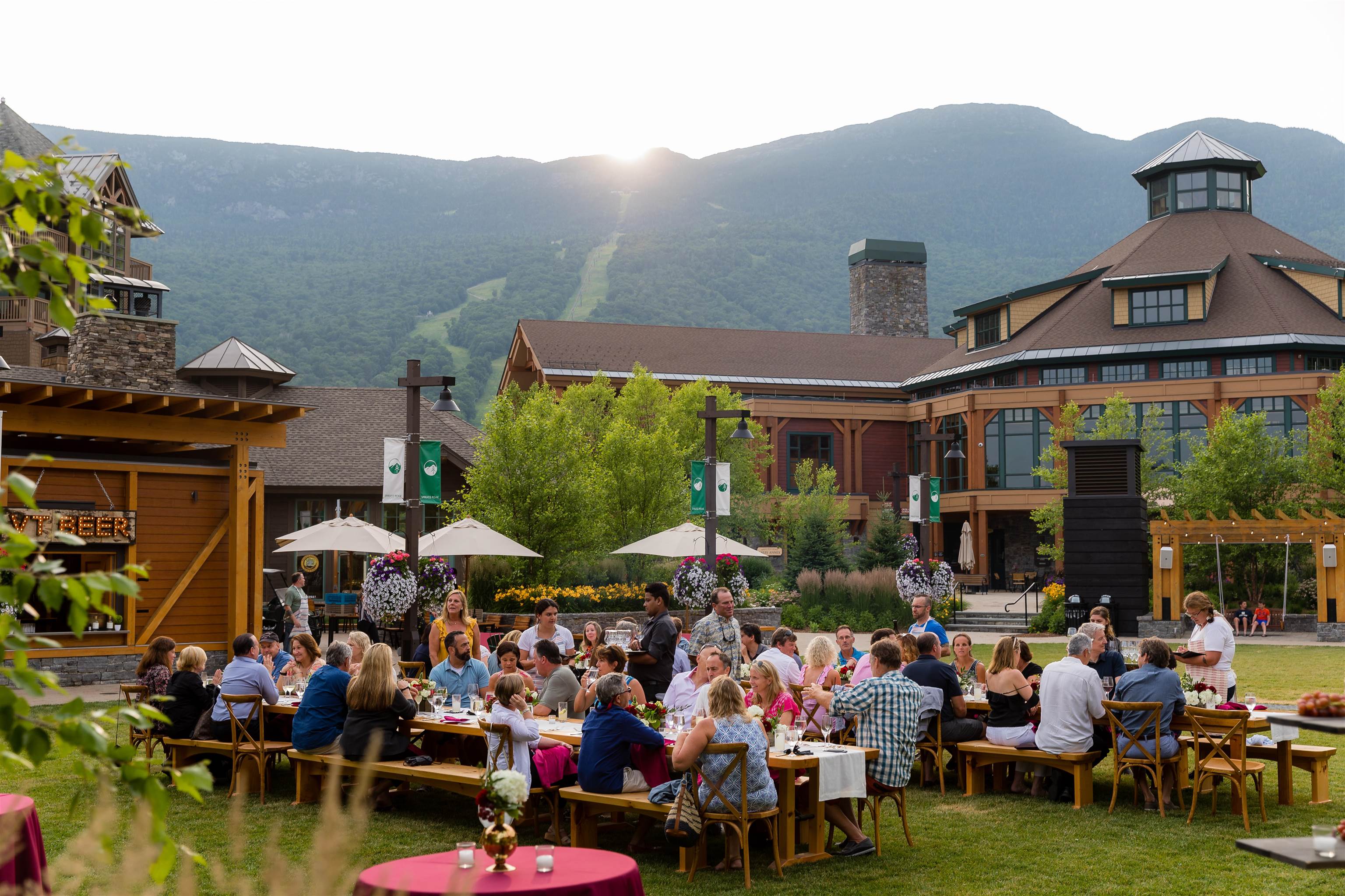 7412 Mountain Road, Unit 404 522 Stowe, VT 05672 - Photo 17 of 20