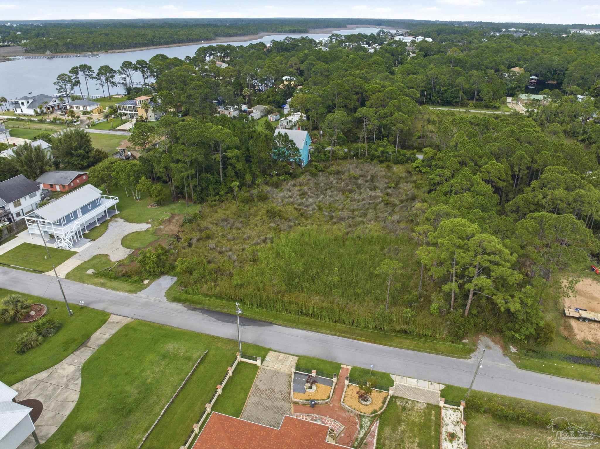 5520 Bob O Link Road Pensacola, FL 32507 - Photo 5 of 9