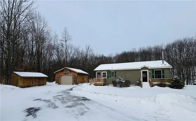 $255,000 | 595 Summit Lake Road, Edmeston, NY 13335