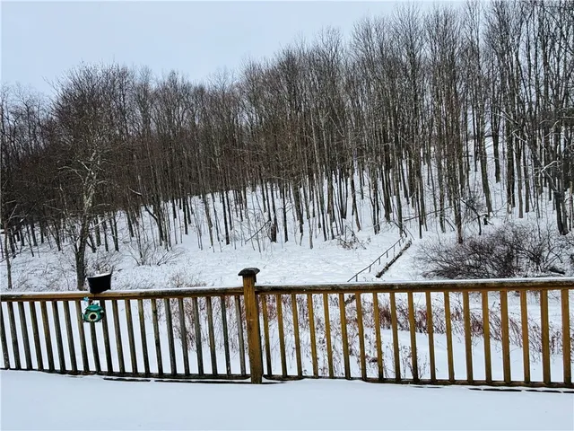 $255,000 | 595 Summit Lake Road, Edmeston, NY 13335