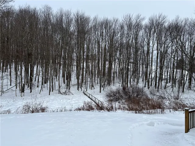 $255,000 | 595 Summit Lake Road, Edmeston, NY 13335