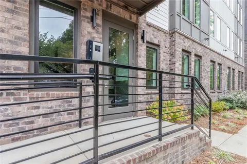 $2,800 | 383 Grant Circle Southeast, Unit 1612, Atlanta, GA 30315