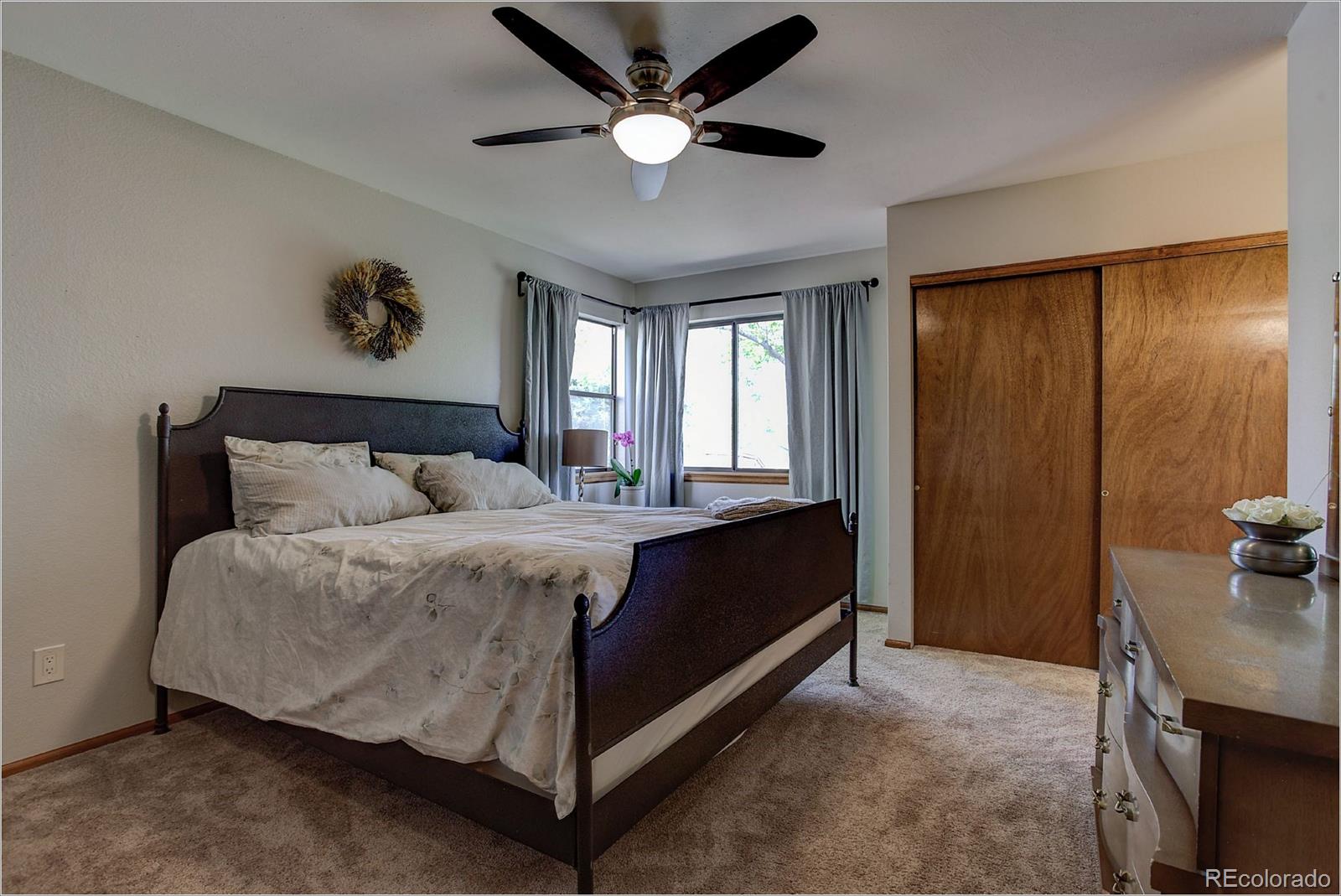 511 Ridgeglen Way Highlands Ranch, CO 80126 - Photo 17 of 33 Gallery Image 17