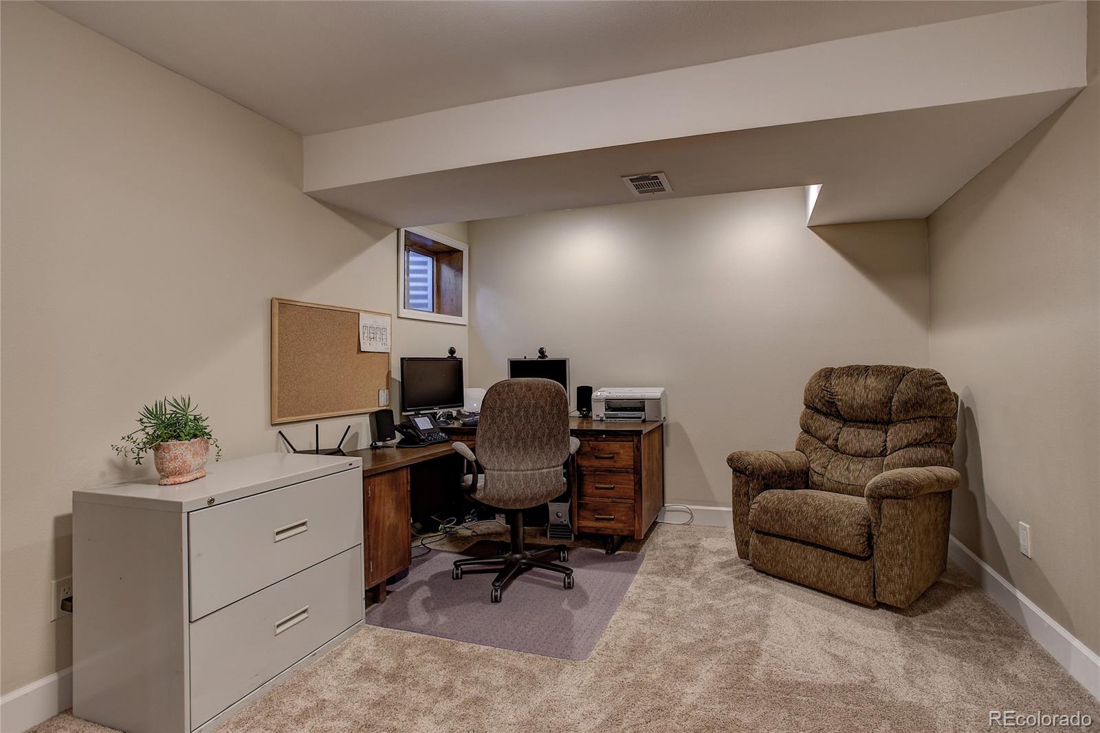 511 Ridgeglen Way Highlands Ranch, CO 80126 - Photo 28 of 33 Gallery Image 28