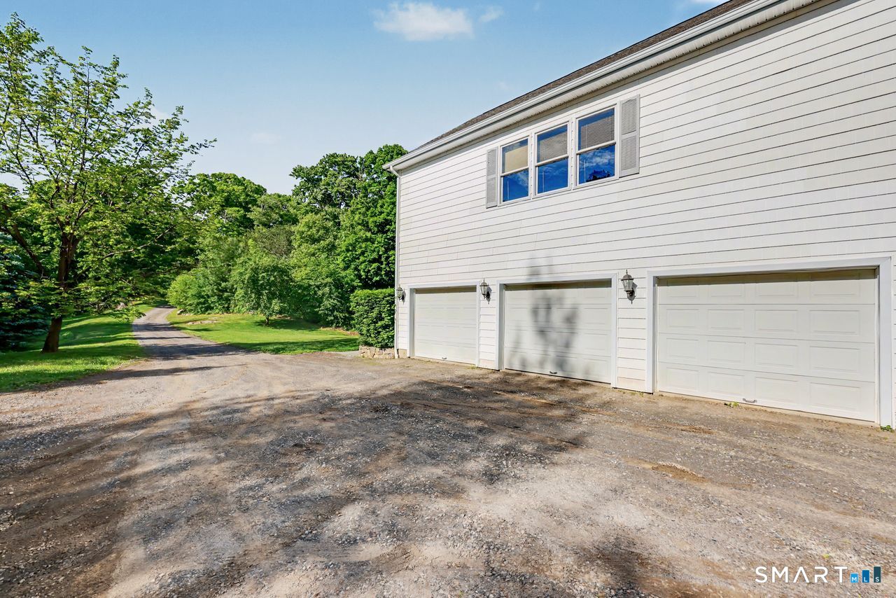 28 Goodridge Road Redding, CT 06896 - Photo 39 of 40