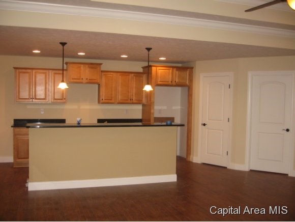 2711 Buckskin Trail Springfield, IL 62711 - Photo 6 of 14 Gallery Image 6