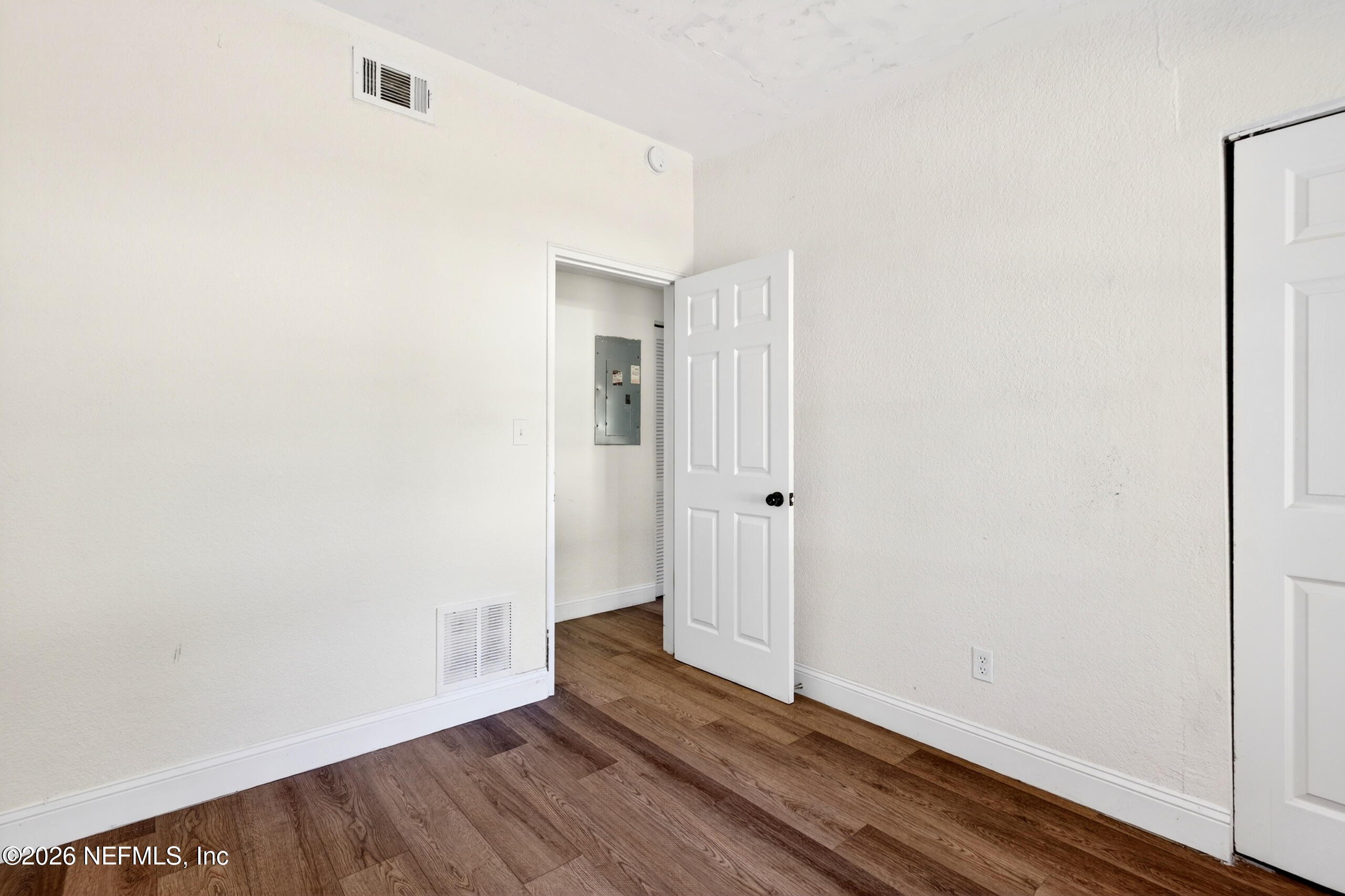 5671 Verbena Road Jacksonville, FL 32209 - Photo 16 of 21 4D2A7514