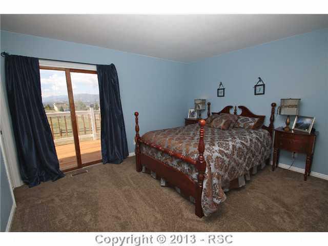 17740 New London Road Monument, CO 80132 - Photo 7 of 25 Gallery Image 7
