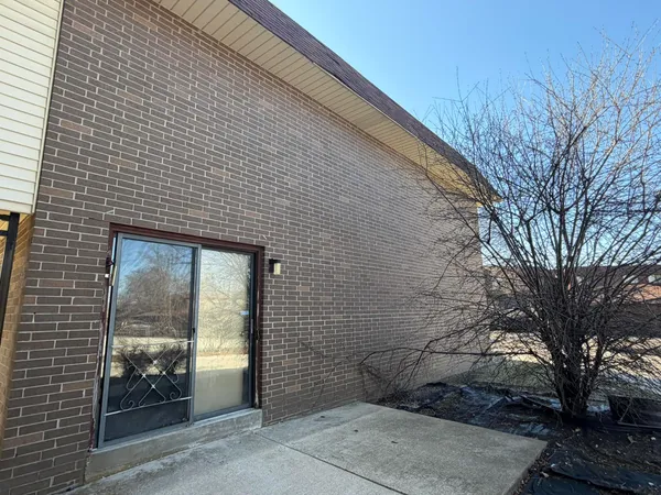 $49,900 | 6118 West Port Avenue, Milwaukee, WI 53223